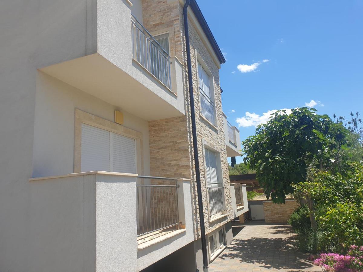 Apartmani Bepo Sveti Filip i Jakov Exterior photo