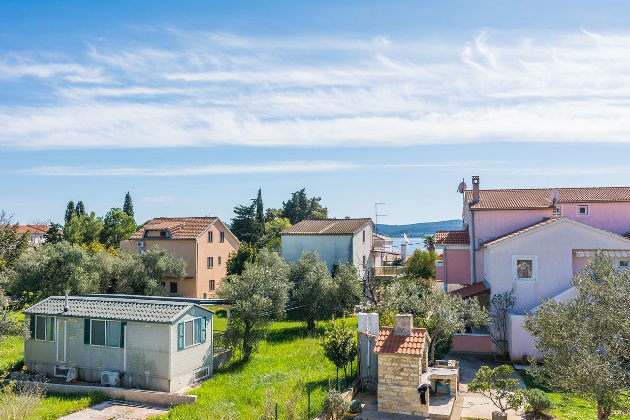Apartmani Bepo Sveti Filip i Jakov Exterior photo
